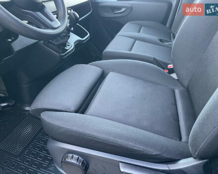 Белый Мерседес Sprinter, объемом двигателя 2 л и пробегом 155 тыс. км за 27900 $, фото 35 на Automoto.ua