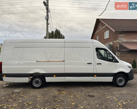 Белый Мерседес Sprinter, объемом двигателя 2 л и пробегом 302 тыс. км за 37900 $, фото 20 на Automoto.ua