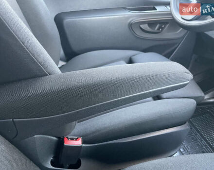 Белый Мерседес Sprinter, объемом двигателя 2 л и пробегом 155 тыс. км за 27900 $, фото 54 на Automoto.ua