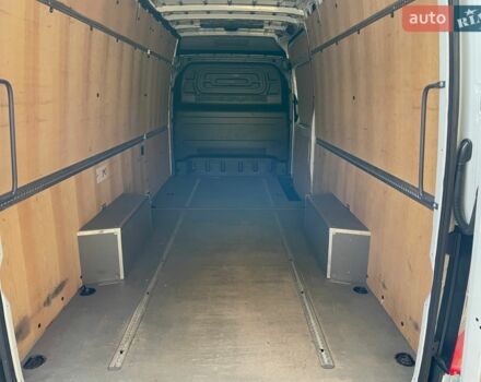 Белый Мерседес Sprinter, объемом двигателя 0 л и пробегом 53 тыс. км за 37900 $, фото 4 на Automoto.ua