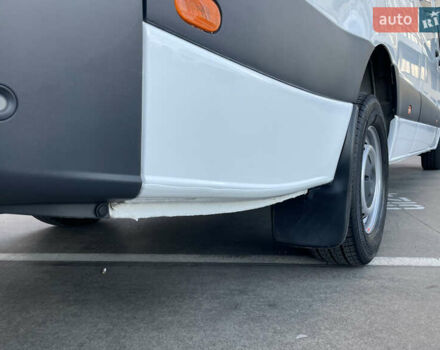 Белый Мерседес Sprinter, объемом двигателя 2 л и пробегом 155 тыс. км за 27900 $, фото 19 на Automoto.ua