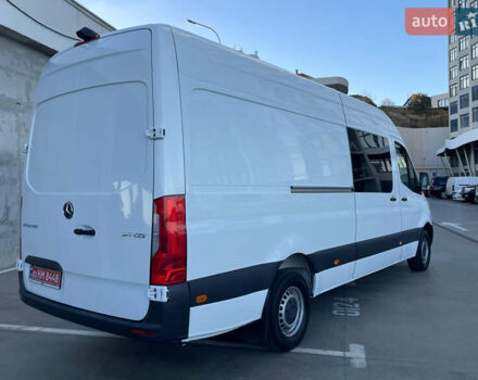 Белый Мерседес Sprinter, объемом двигателя 2 л и пробегом 155 тыс. км за 27900 $, фото 16 на Automoto.ua