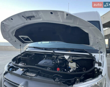 Белый Мерседес Sprinter, объемом двигателя 2 л и пробегом 155 тыс. км за 27900 $, фото 76 на Automoto.ua