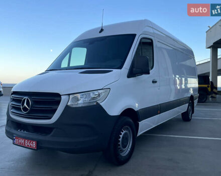 Белый Мерседес Sprinter, объемом двигателя 2 л и пробегом 155 тыс. км за 27900 $, фото 1 на Automoto.ua