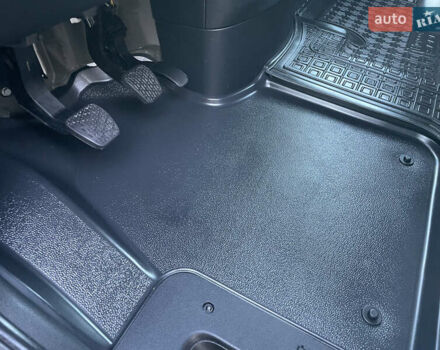 Белый Мерседес Sprinter, объемом двигателя 2 л и пробегом 155 тыс. км за 27900 $, фото 41 на Automoto.ua