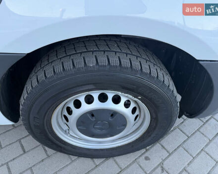 Белый Мерседес Sprinter, объемом двигателя 0 л и пробегом 79 тыс. км за 29500 $, фото 29 на Automoto.ua