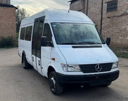 Белый Мерседес Sprinter, объемом двигателя 2.87 л и пробегом 500 тыс. км за 12300 $, фото 2 на Automoto.ua