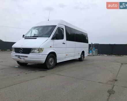 Білий Мерседес Sprinter, об'ємом двигуна 0 л та пробігом 450 тис. км за 5500 $, фото 2 на Automoto.ua