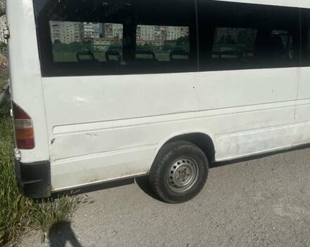 Белый Мерседес Sprinter, объемом двигателя 2.9 л и пробегом 4 тыс. км за 3200 $, фото 2 на Automoto.ua