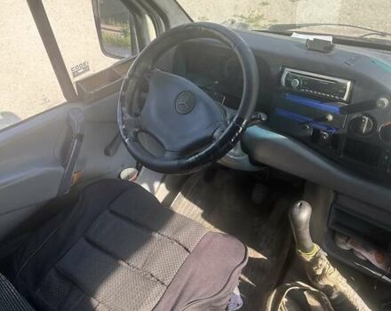 Белый Мерседес Sprinter, объемом двигателя 2.9 л и пробегом 4 тыс. км за 3200 $, фото 4 на Automoto.ua