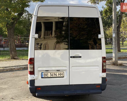 Белый Мерседес Sprinter, объемом двигателя 2.16 л и пробегом 600 тыс. км за 12500 $, фото 5 на Automoto.ua