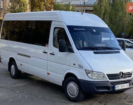 Белый Мерседес Sprinter, объемом двигателя 2.16 л и пробегом 600 тыс. км за 12500 $, фото 14 на Automoto.ua