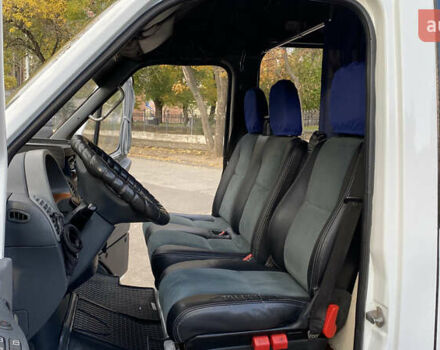 Белый Мерседес Sprinter, объемом двигателя 2.16 л и пробегом 600 тыс. км за 12500 $, фото 18 на Automoto.ua