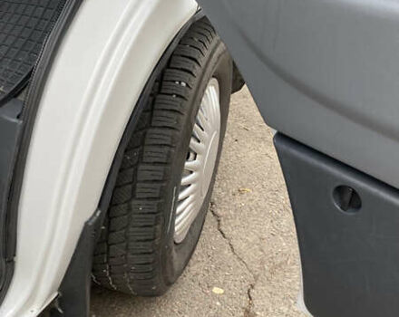 Белый Мерседес Sprinter, объемом двигателя 2.16 л и пробегом 600 тыс. км за 12500 $, фото 23 на Automoto.ua