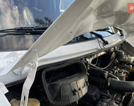 Белый Мерседес Sprinter, объемом двигателя 2.16 л и пробегом 600 тыс. км за 12500 $, фото 15 на Automoto.ua