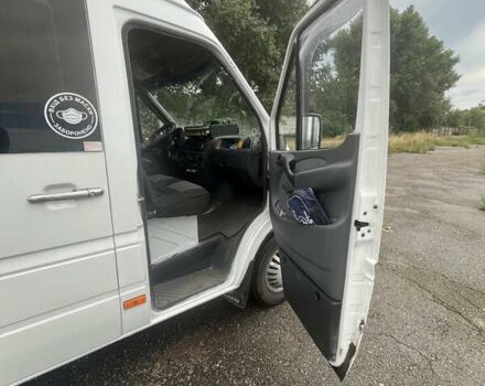 Белый Мерседес Sprinter, объемом двигателя 2.2 л и пробегом 9 тыс. км за 9500 $, фото 10 на Automoto.ua