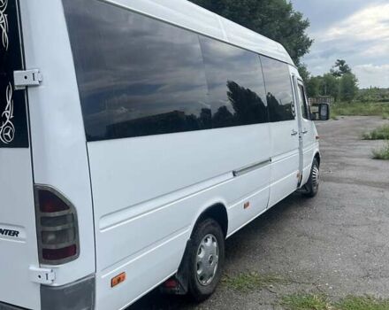 Белый Мерседес Sprinter, объемом двигателя 2.2 л и пробегом 9 тыс. км за 9500 $, фото 4 на Automoto.ua