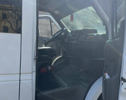 Белый Мерседес Sprinter, объемом двигателя 2.15 л и пробегом 292 тыс. км за 7999 $, фото 10 на Automoto.ua