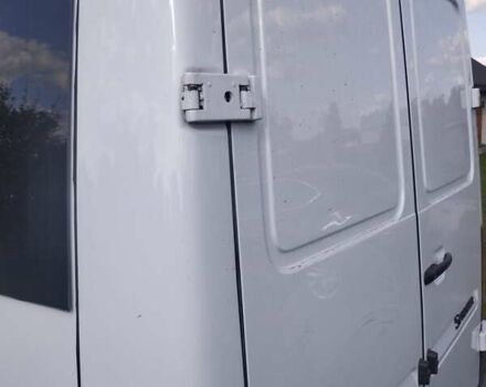 Белый Мерседес Sprinter, объемом двигателя 2.2 л и пробегом 840 тыс. км за 9500 $, фото 6 на Automoto.ua