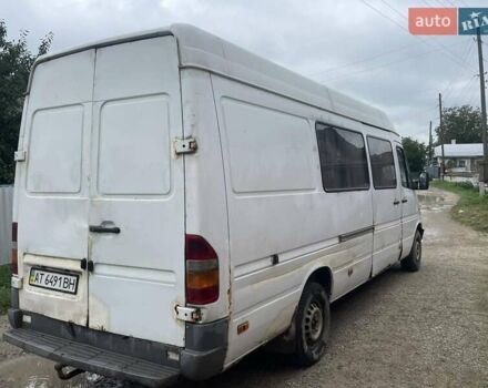 Белый Мерседес Sprinter, объемом двигателя 2.87 л и пробегом 500 тыс. км за 5300 $, фото 5 на Automoto.ua