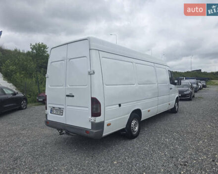 Белый Мерседес Sprinter, объемом двигателя 2.87 л и пробегом 800 тыс. км за 7500 $, фото 4 на Automoto.ua