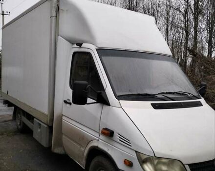 Белый Мерседес Sprinter, объемом двигателя 2.69 л и пробегом 413 тыс. км за 10500 $, фото 1 на Automoto.ua