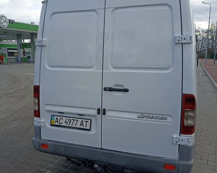 Белый Мерседес Sprinter, объемом двигателя 2.7 л и пробегом 420 тыс. км за 12500 $, фото 25 на Automoto.ua