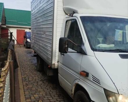 Білий Мерседес Sprinter, об'ємом двигуна 2.2 л та пробігом 430 тис. км за 8500 $, фото 2 на Automoto.ua