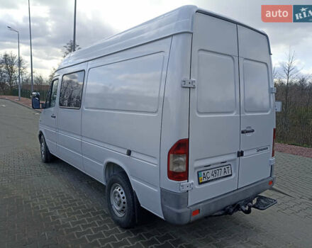Белый Мерседес Sprinter, объемом двигателя 2.7 л и пробегом 420 тыс. км за 12500 $, фото 19 на Automoto.ua