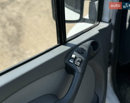 Белый Мерседес Sprinter, объемом двигателя 2.7 л и пробегом 632 тыс. км за 7000 $, фото 8 на Automoto.ua