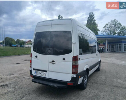 Белый Мерседес Sprinter, объемом двигателя 2.15 л и пробегом 712 тыс. км за 8900 $, фото 7 на Automoto.ua
