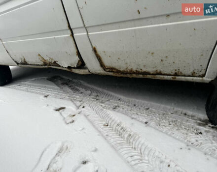 Білий Мерседес Sprinter, об'ємом двигуна 2.15 л та пробігом 389 тис. км за 6403 $, фото 2 на Automoto.ua