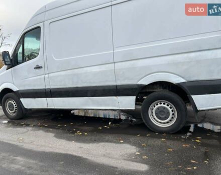 Белый Мерседес Sprinter, объемом двигателя 2.15 л и пробегом 385 тыс. км за 6500 $, фото 4 на Automoto.ua
