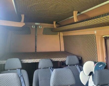 Белый Мерседес Sprinter, объемом двигателя 2.15 л и пробегом 630 тыс. км за 13000 $, фото 3 на Automoto.ua
