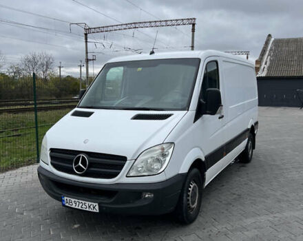 Белый Мерседес Sprinter, объемом двигателя 2.14 л и пробегом 275 тыс. км за 9400 $, фото 1 на Automoto.ua