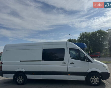 Білий Мерседес Sprinter, об'ємом двигуна 2.2 л та пробігом 300 тис. км за 17300 $, фото 5 на Automoto.ua