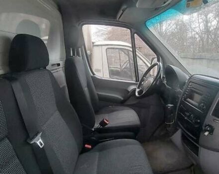 Белый Мерседес Sprinter, объемом двигателя 2.14 л и пробегом 378 тыс. км за 10500 $, фото 1 на Automoto.ua