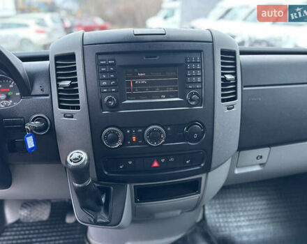 Белый Мерседес Sprinter, объемом двигателя 3 л и пробегом 308 тыс. км за 28800 $, фото 19 на Automoto.ua