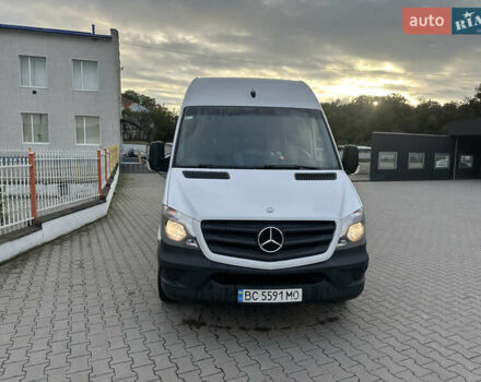 Белый Мерседес Sprinter, объемом двигателя 2.14 л и пробегом 468 тыс. км за 14850 $, фото 1 на Automoto.ua
