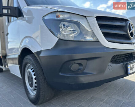 Белый Мерседес Sprinter, объемом двигателя 2.14 л и пробегом 348 тыс. км за 22500 $, фото 9 на Automoto.ua