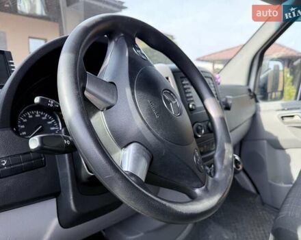 Белый Мерседес Sprinter, объемом двигателя 2.14 л и пробегом 204 тыс. км за 16100 $, фото 8 на Automoto.ua