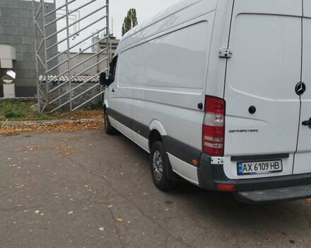 Белый Мерседес Sprinter, объемом двигателя 2.14 л и пробегом 427 тыс. км за 19000 $, фото 18 на Automoto.ua