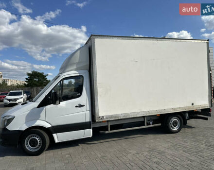 Белый Мерседес Sprinter, объемом двигателя 2.14 л и пробегом 348 тыс. км за 22500 $, фото 3 на Automoto.ua