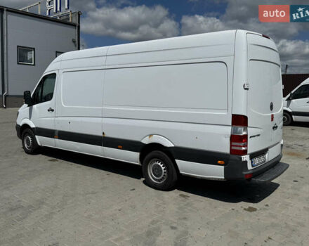 Белый Мерседес Sprinter, объемом двигателя 2.14 л и пробегом 380 тыс. км за 17499 $, фото 3 на Automoto.ua