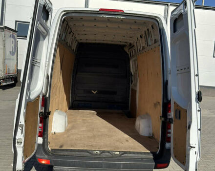 Белый Мерседес Sprinter, объемом двигателя 2.2 л и пробегом 382 тыс. км за 17499 $, фото 7 на Automoto.ua