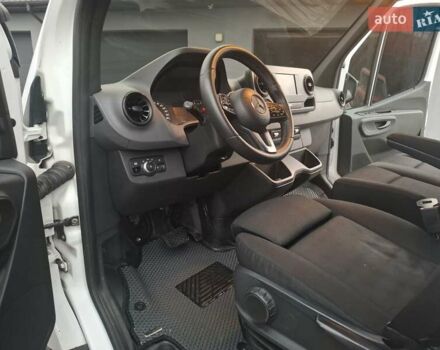 Білий Мерседес Sprinter, об'ємом двигуна 2.14 л та пробігом 360 тис. км за 22000 $, фото 6 на Automoto.ua