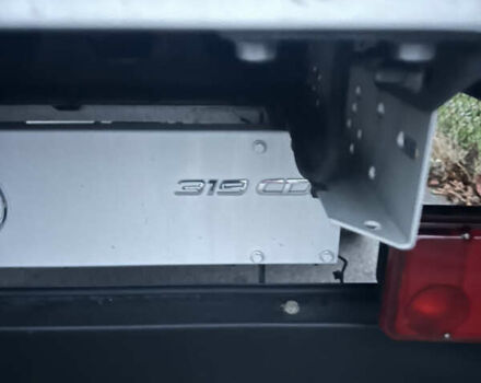 Белый Мерседес Sprinter, объемом двигателя 2.99 л и пробегом 500 тыс. км за 27500 $, фото 4 на Automoto.ua