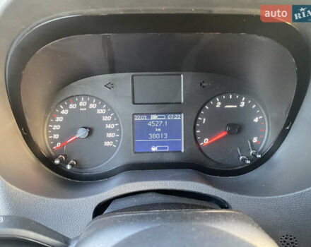 Білий Мерседес Sprinter, об'ємом двигуна 2.14 л та пробігом 40 тис. км за 39000 $, фото 7 на Automoto.ua