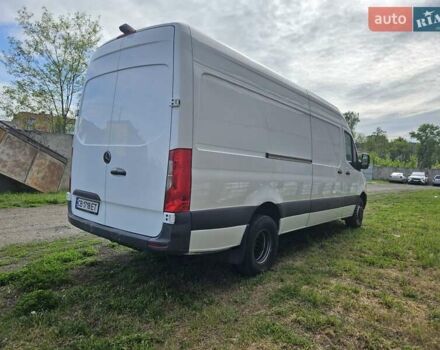 Белый Мерседес Sprinter, объемом двигателя 2.99 л и пробегом 314 тыс. км за 44000 $, фото 5 на Automoto.ua