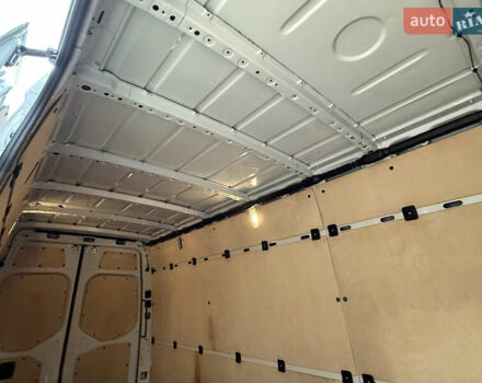 Белый Мерседес Sprinter, объемом двигателя 2.2 л и пробегом 138 тыс. км за 25800 $, фото 59 на Automoto.ua